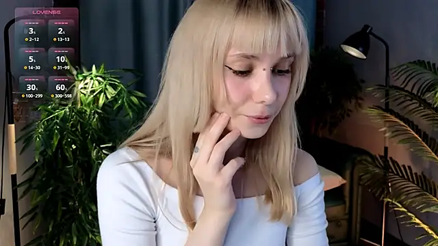 Cherry_Bite live sex cam