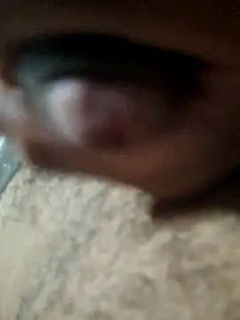 UsmonBRA live sex cam