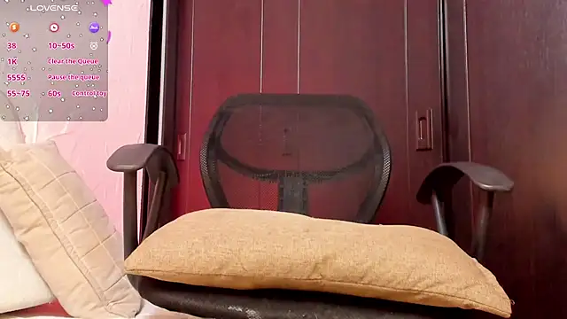 luck_noor7 live sex cam
