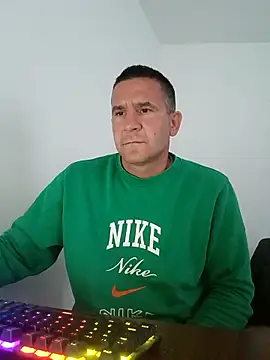 Mister1985 live sex cam