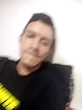 eltoxico18sm live sex cam