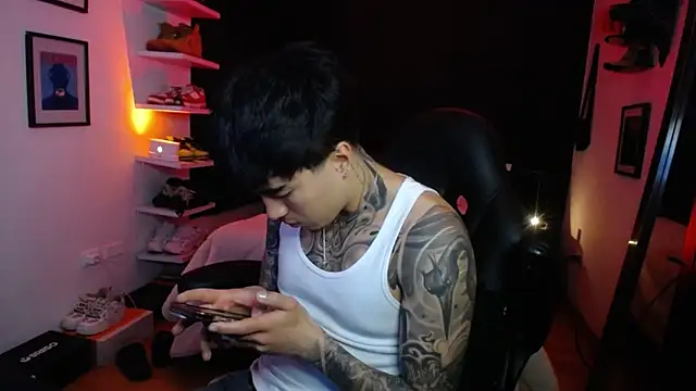 jung_dragon live sex cam