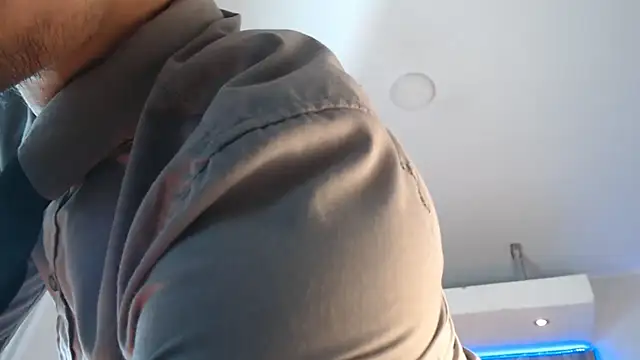 Andrew_4_ live sex cam