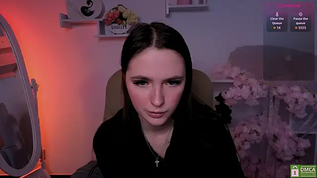 WildHoneyXO live sex cam