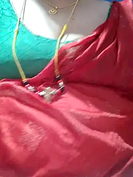 tamilthanushri live sex cam