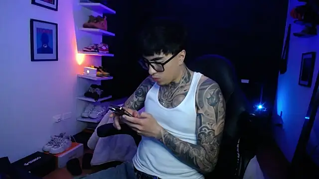 jung_dragon live sex cam