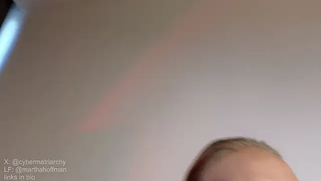 Martha_Hoffman live sex cam