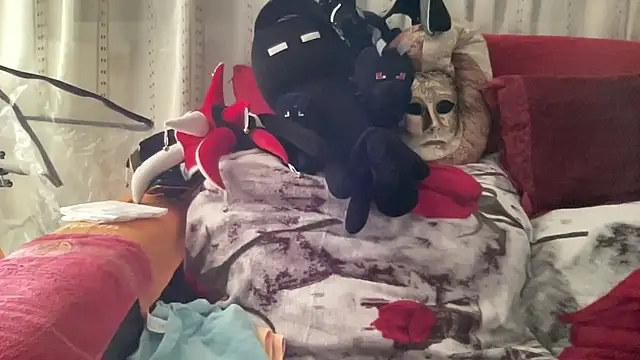 EroticVenetian live sex cam
