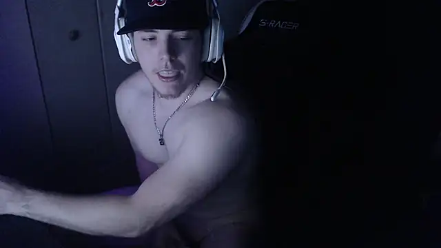 jtdaddy211997 live sex cam