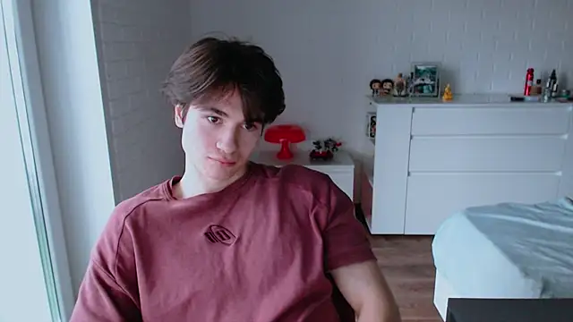 MarkusDean live sex cam