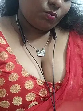 Divya-Lovely's web cam