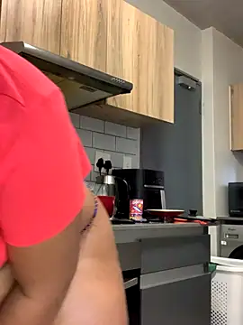 CurvyDesire1 live sex cam