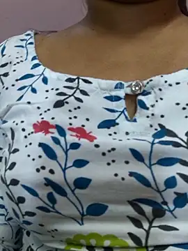 Ananya_34 live sex cam