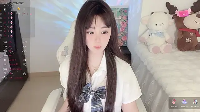 yuii-7 live sex cam