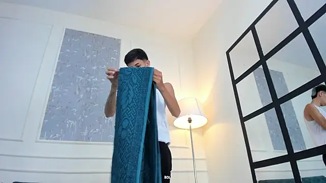 Lucian_Davi live sex cam