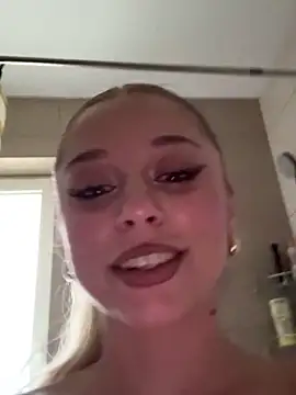 BabyAnais's web cam