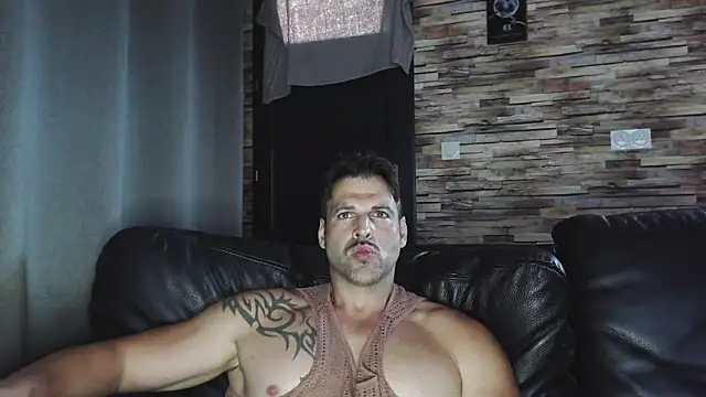 XxBigboybandxX live sex cam