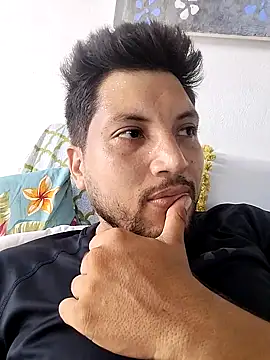 roxyrougee live sex cam