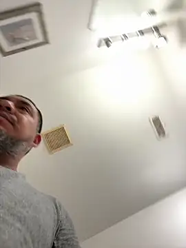 julio_p live sex cam