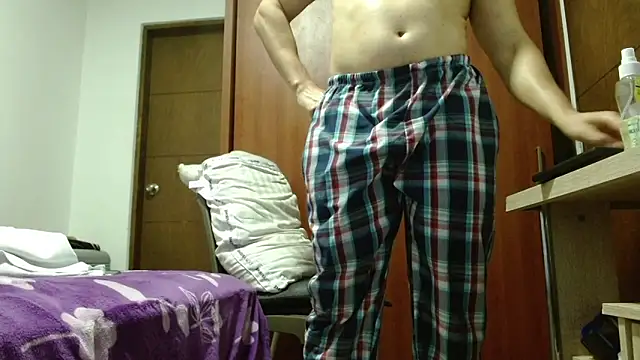 MarcusMilarc live sex cam
