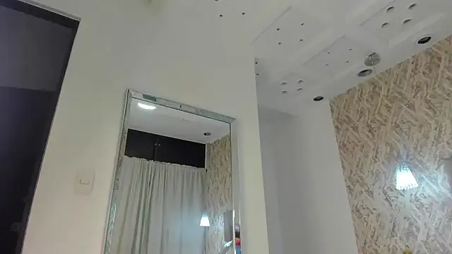 Lily_cooperr live sex cam
