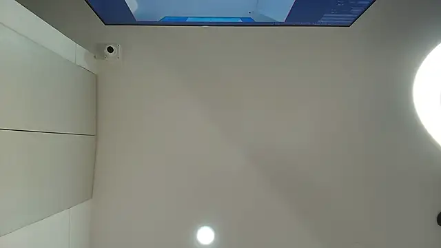 Barbiie_98's web cam