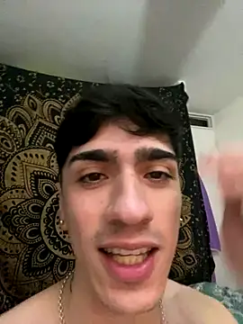 onlymoney18k live sex cam