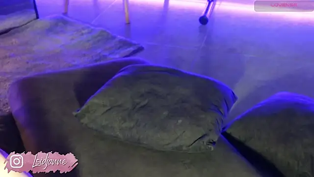 Loidjanne live sex cam