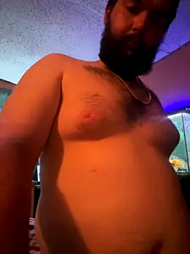 bigdickgio6923 live sex cam