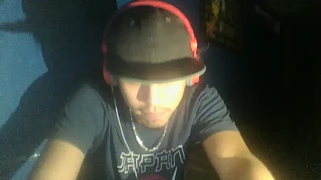 AlexAlejandro13 live sex cam