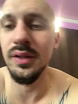 AssHunter4k live sex cam