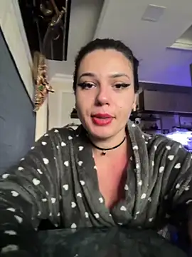 RedAssHottie live sex cam