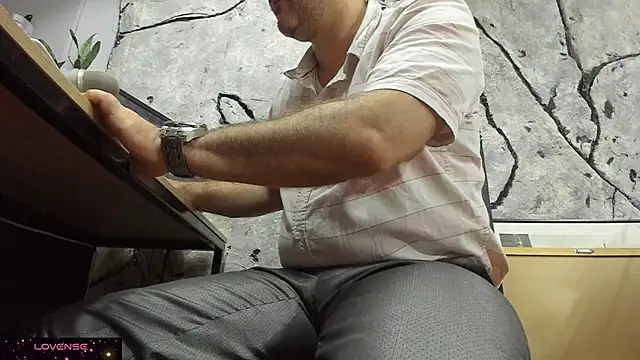 Maxi_thebig_daddy live sex cam
