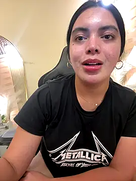 TS-SimplyTheBest live sex cam
