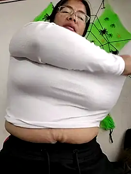 __valentina18 live sex cam