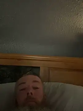Tyler98425 live sex cam