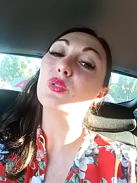 AdorahB3ll3 live sex cam