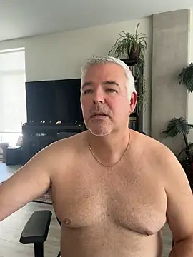 aarosteev2 live sex cam