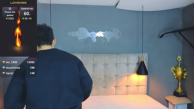Horny_nick18 live sex cam