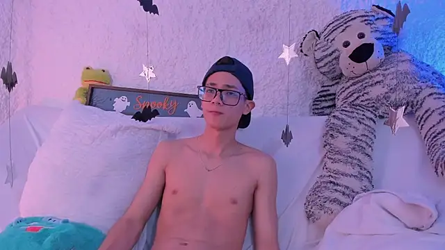 thiago_kinghot live sex cam