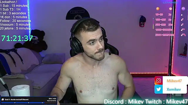 Mikev live sex cam