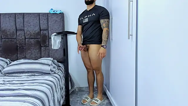 Zack_Froone live sex cam
