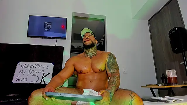 Andrew_Johnnson live sex cam