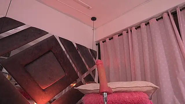 sam_lewins live sex cam