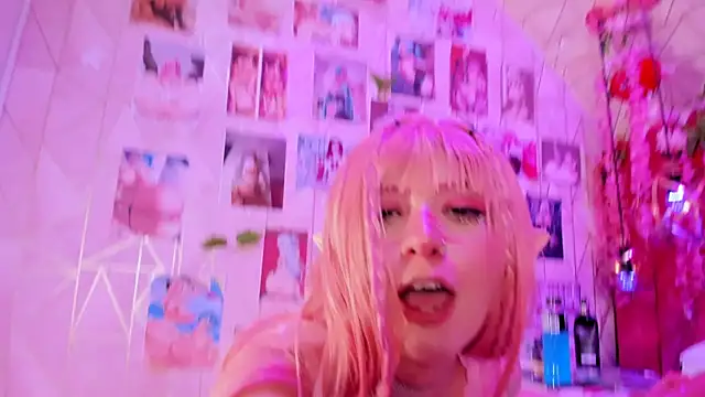 Alicebenett live sex cam