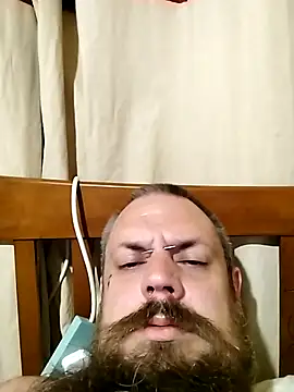 Tattyrob87 live sex cam