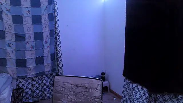 BWCBENZO live sex cam