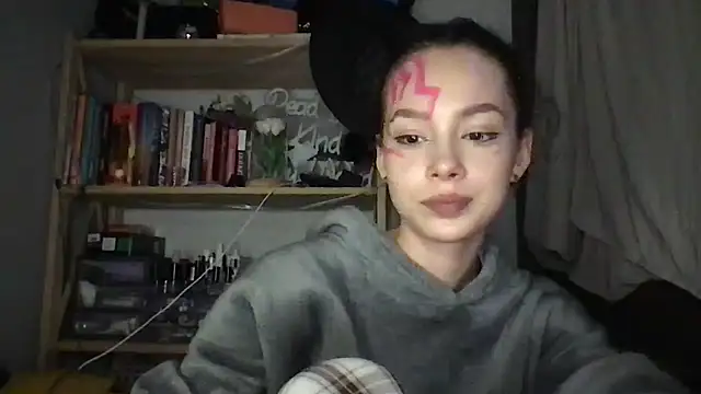 Yuna5343 live sex cam