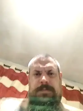 Tattyrob87 live sex cam