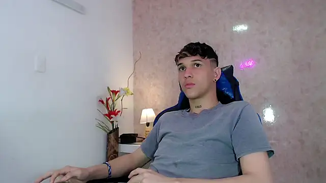 AustinPrice live sex cam
